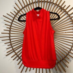 Women’s NWT Evereve Red Sleeveless Banded Mock Neck Top Sz M Colorful Classic 🍅